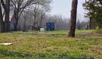 Photo of a barn and shipping container at 3x zoom