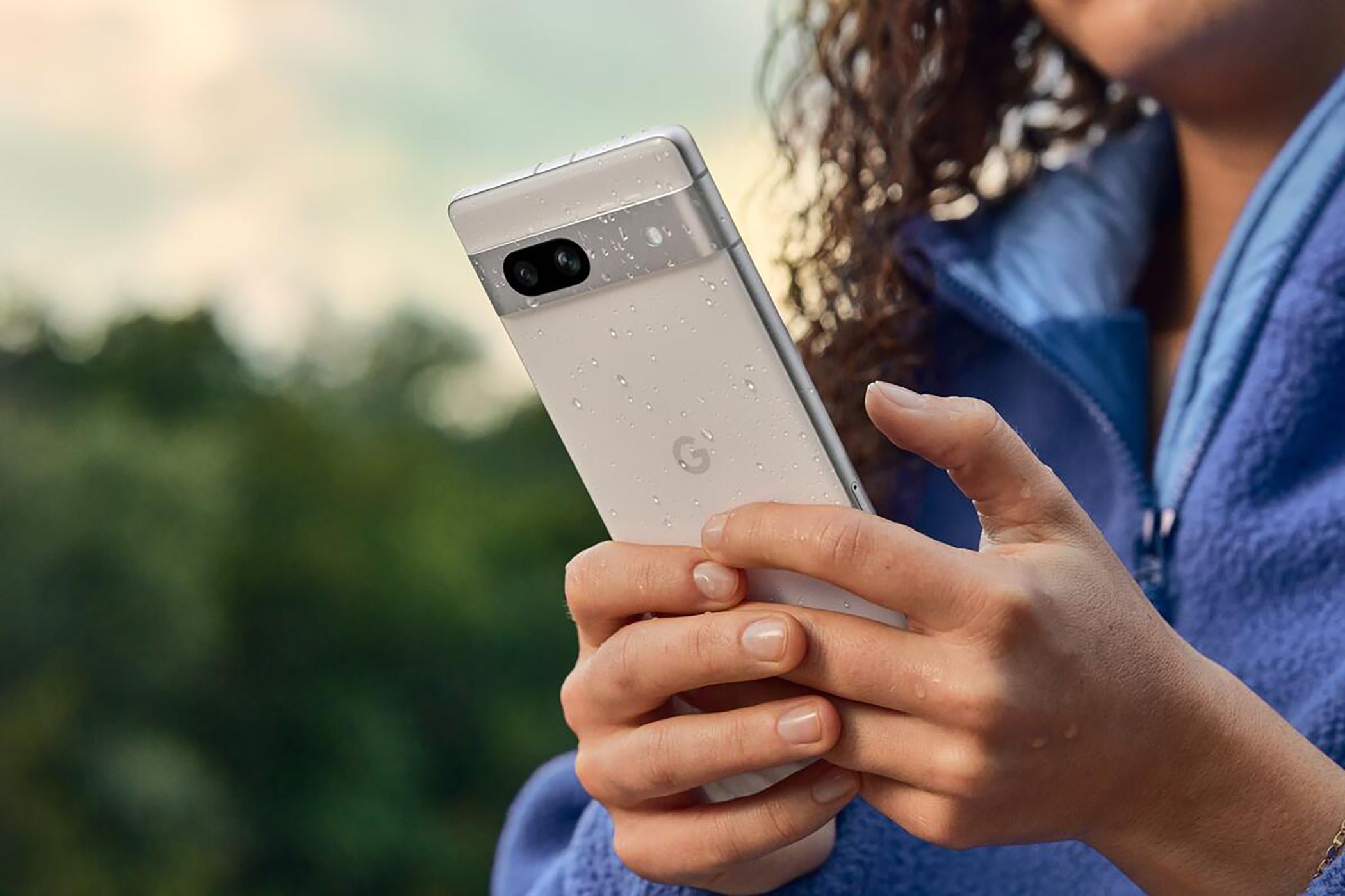 Google Pixel 7a スノ− Google Pixel 7a 5G Snow 128GB + 8GB Dual-SIM Factory