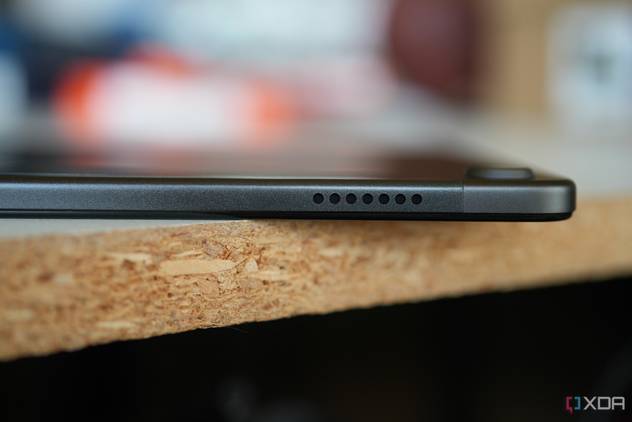amazon-fire-max-review-202301965