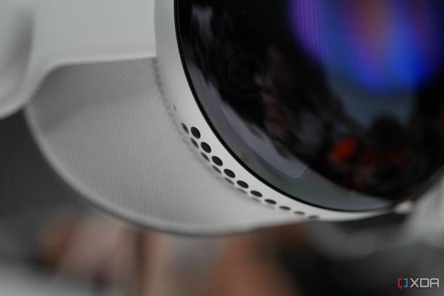 apple-vision-pro-xda-wwdc01562