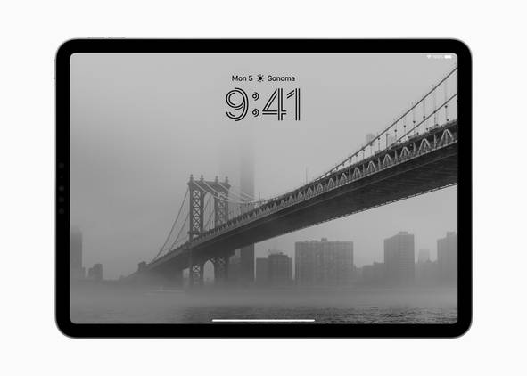 Apple-WWDC23-iPadOS-17-Lock-Screen-bridge-230605_big.jpg.large_2x