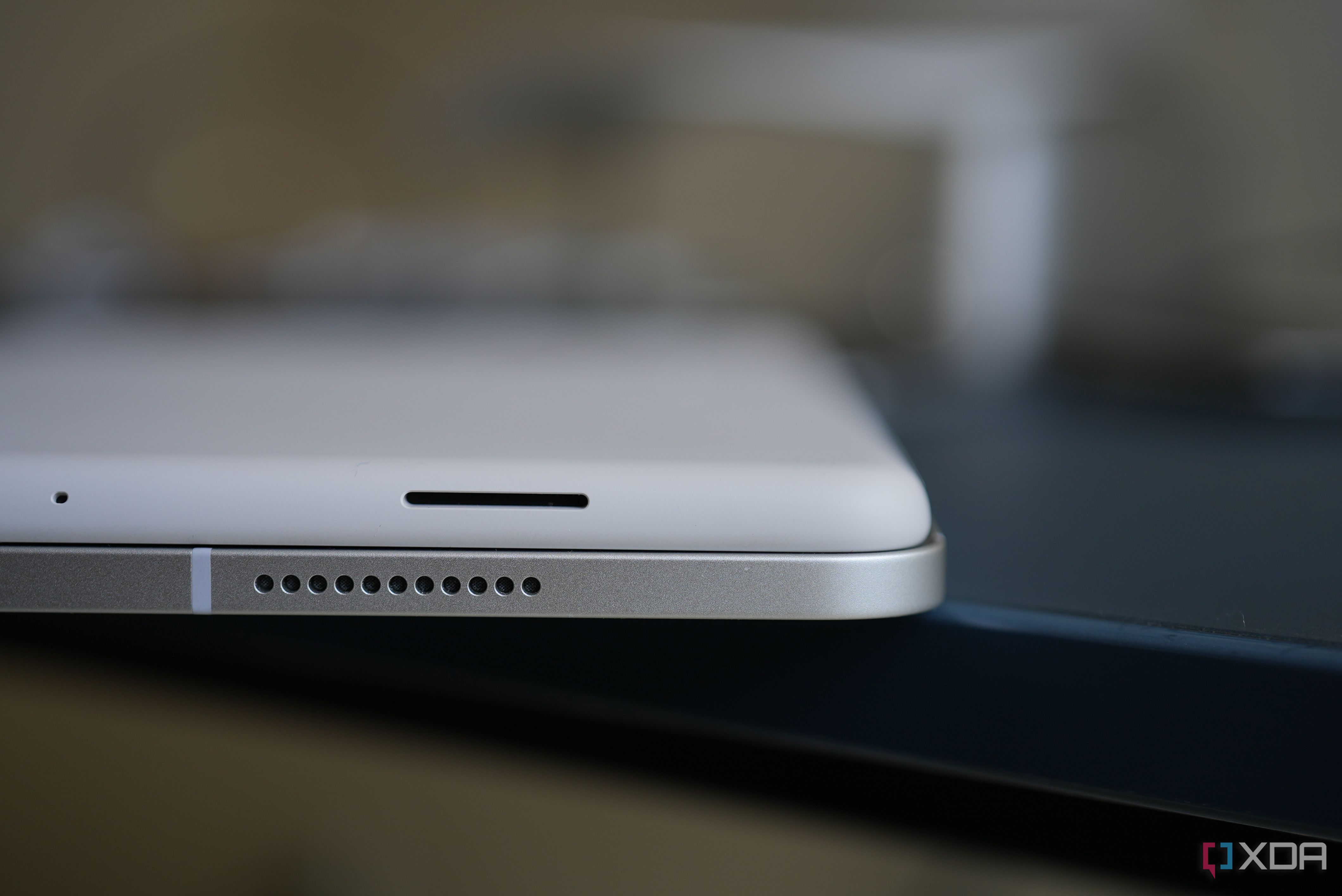 Pixel tablet on top of a 12.9-inch iPad Pro