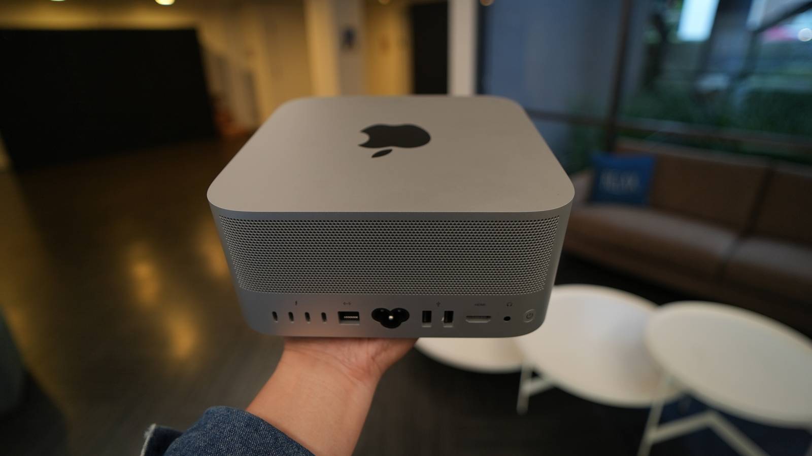 Mac Studio with M2 Ultra weighs 7.7lbs