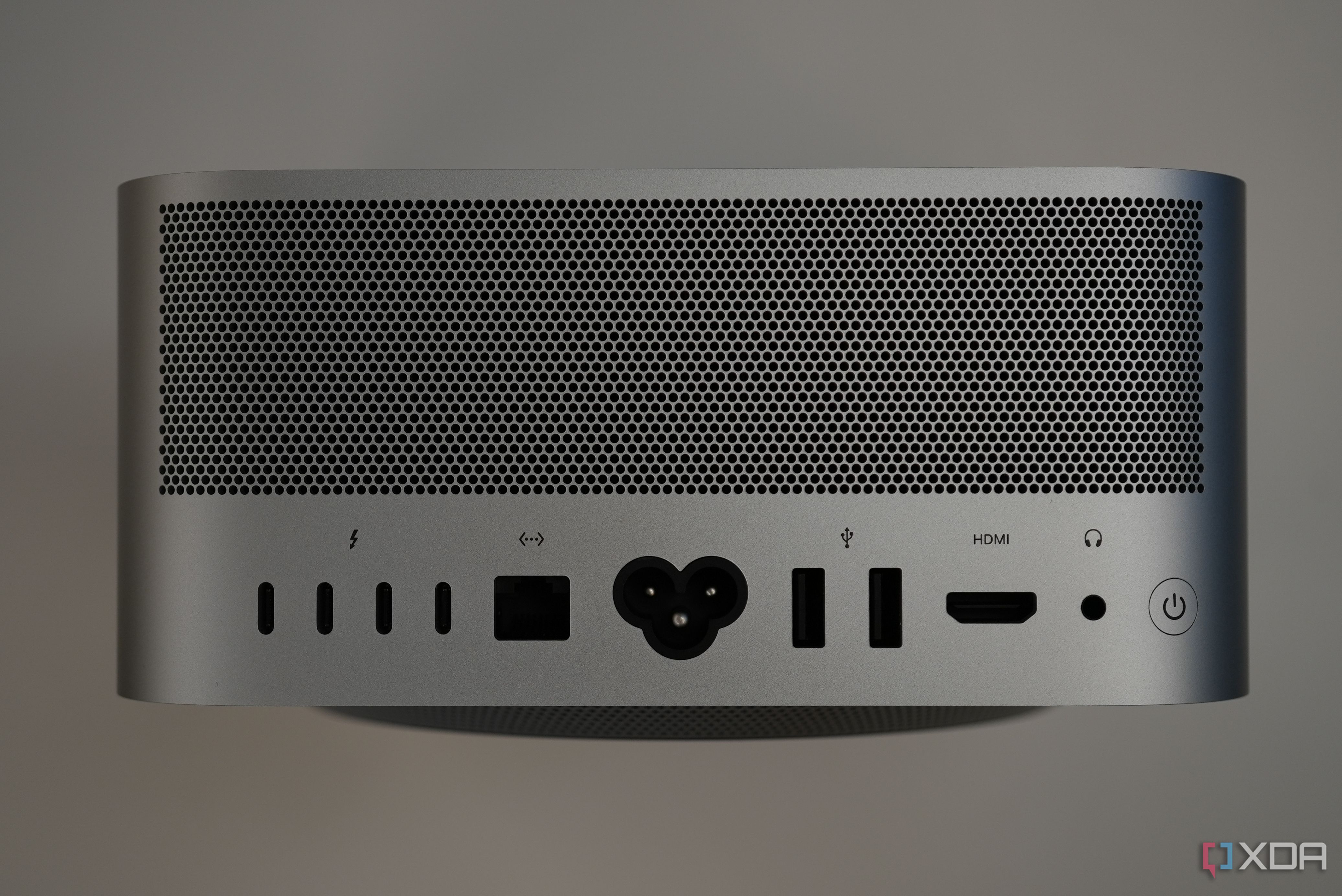 Mac Studio ports