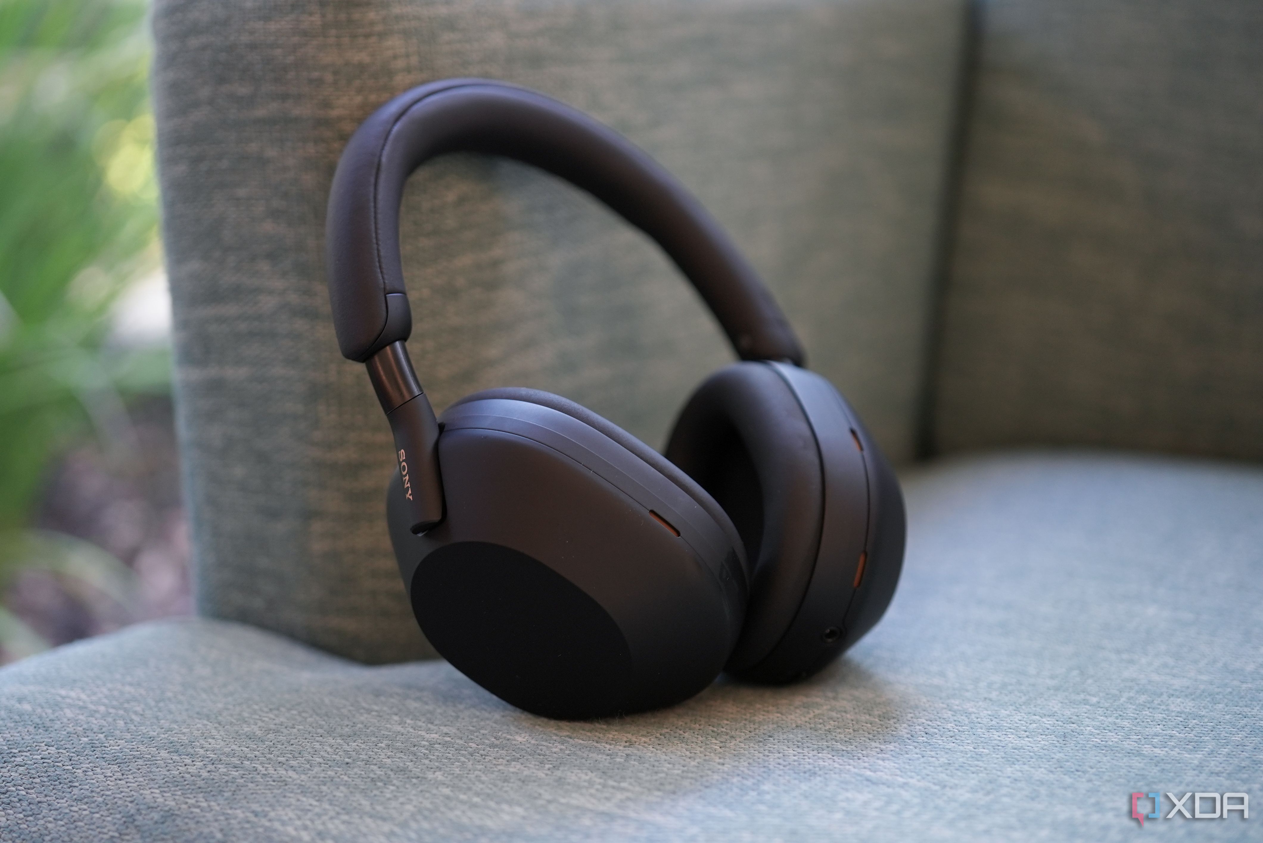 Sony WH-1000XM5 review: Great looks and sound, but too bulky
