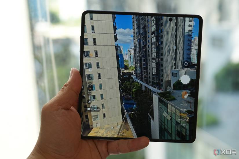 Honor Magic V2