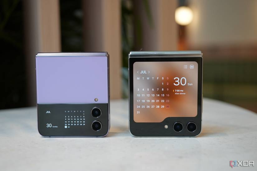 Samsung Galaxy Z Flip vs Z Flip 4: The bigger screen matters