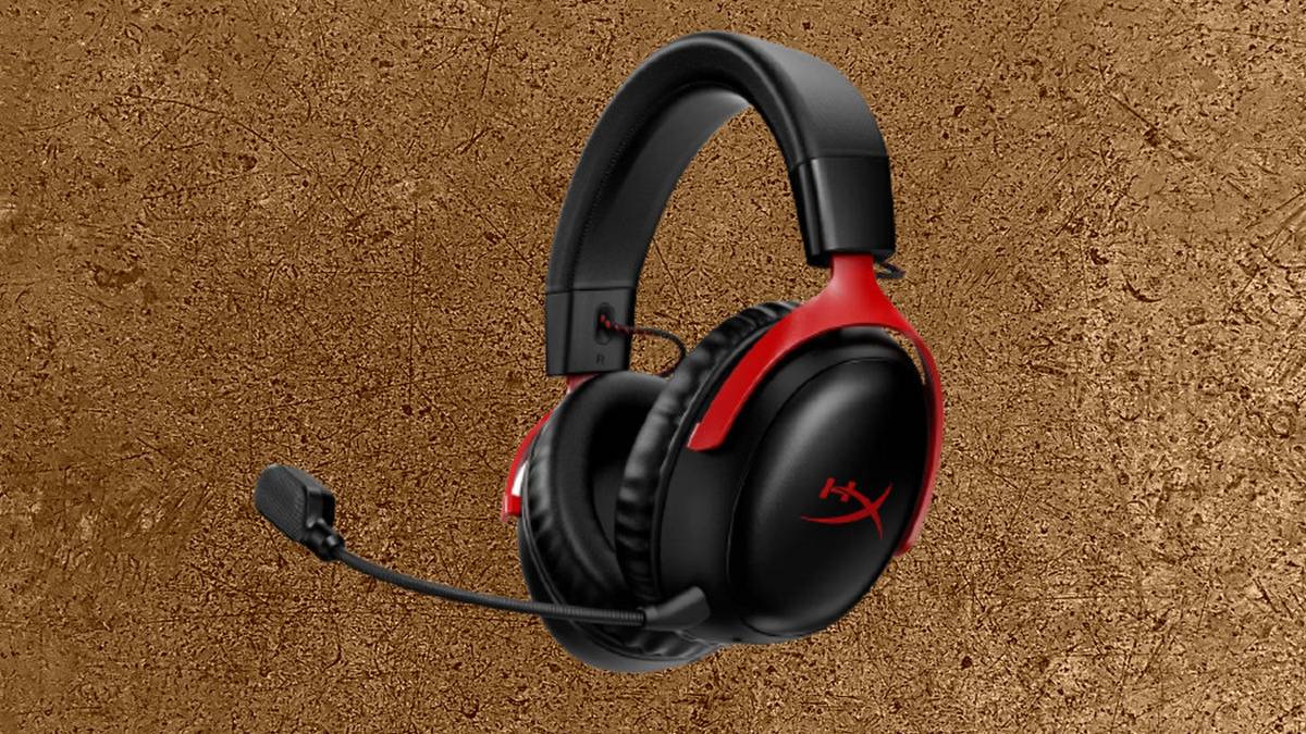 The new HyperX Cloud III wireless headset lasts an insane 120 hours on ...