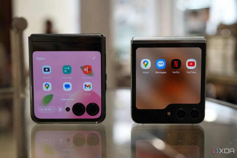 Galaxy Z Flip 5 (left) and Motoroal Razr (right)