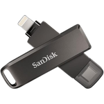 SanDisk iXpand Flash Drive Luxe showing off the USB Type C port and Lightning port