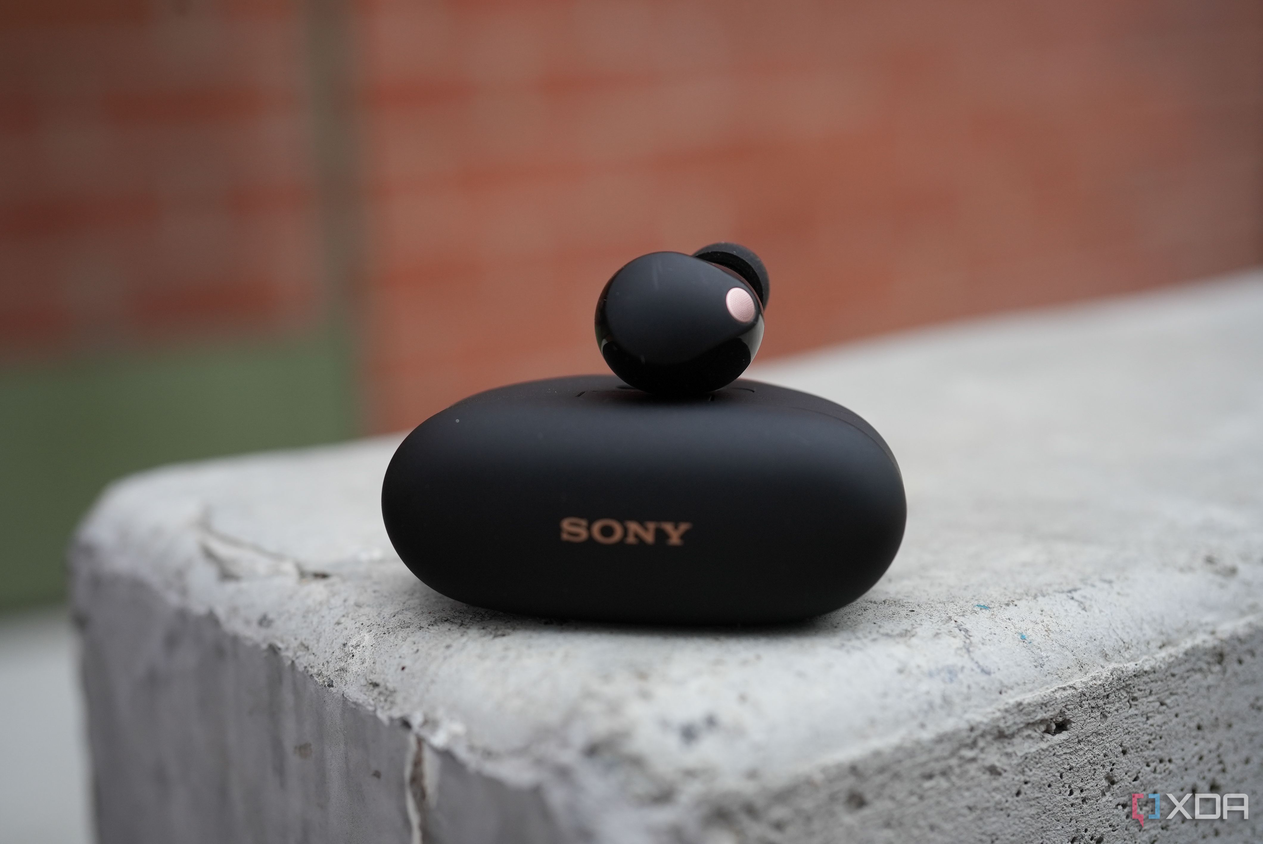 The Sony XM5 earbuds and case