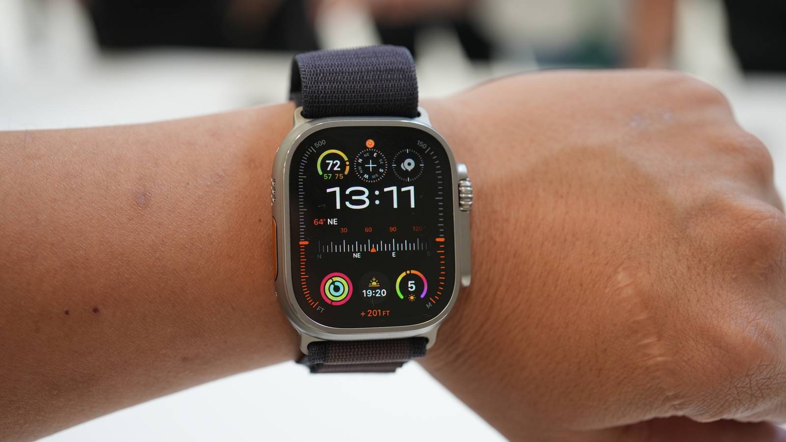 What Can You Do With a Smartwatch: Unlock Hidden Features Today