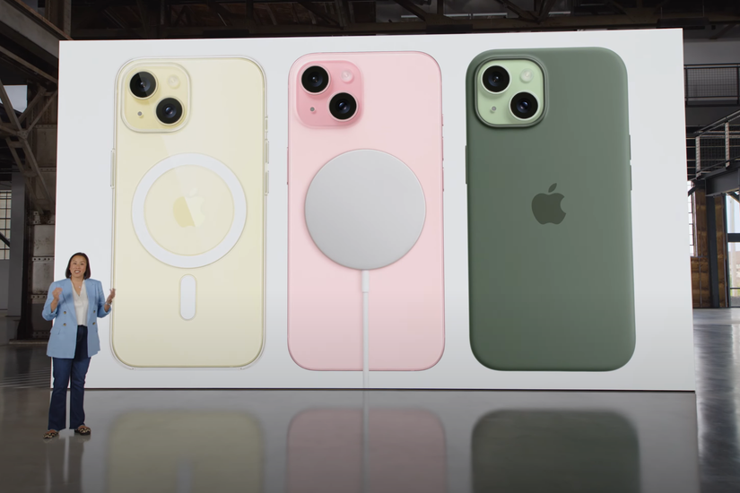 iPhone 15 Charging with MagSafe