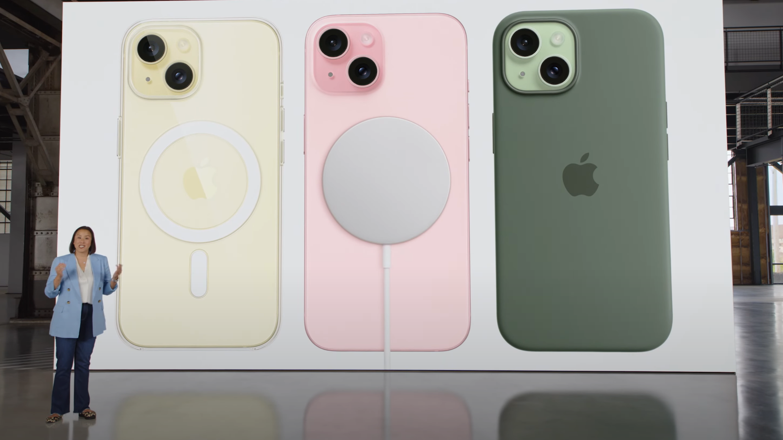 Does iPhone 15 series have MagSafe?