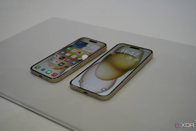 iPhone 15 Pro and iPhone 15 Pro Max laying flat