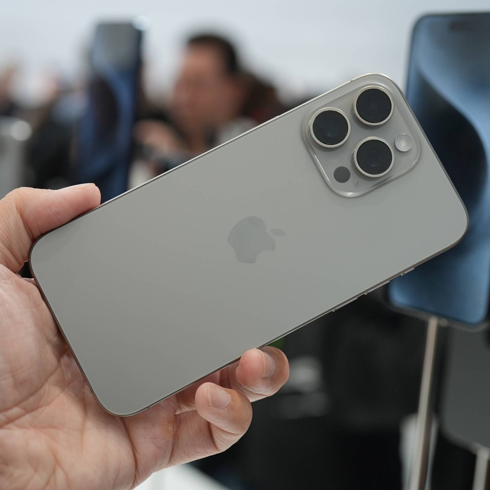 Do iPhone 14 cases fit iPhone 15 models?