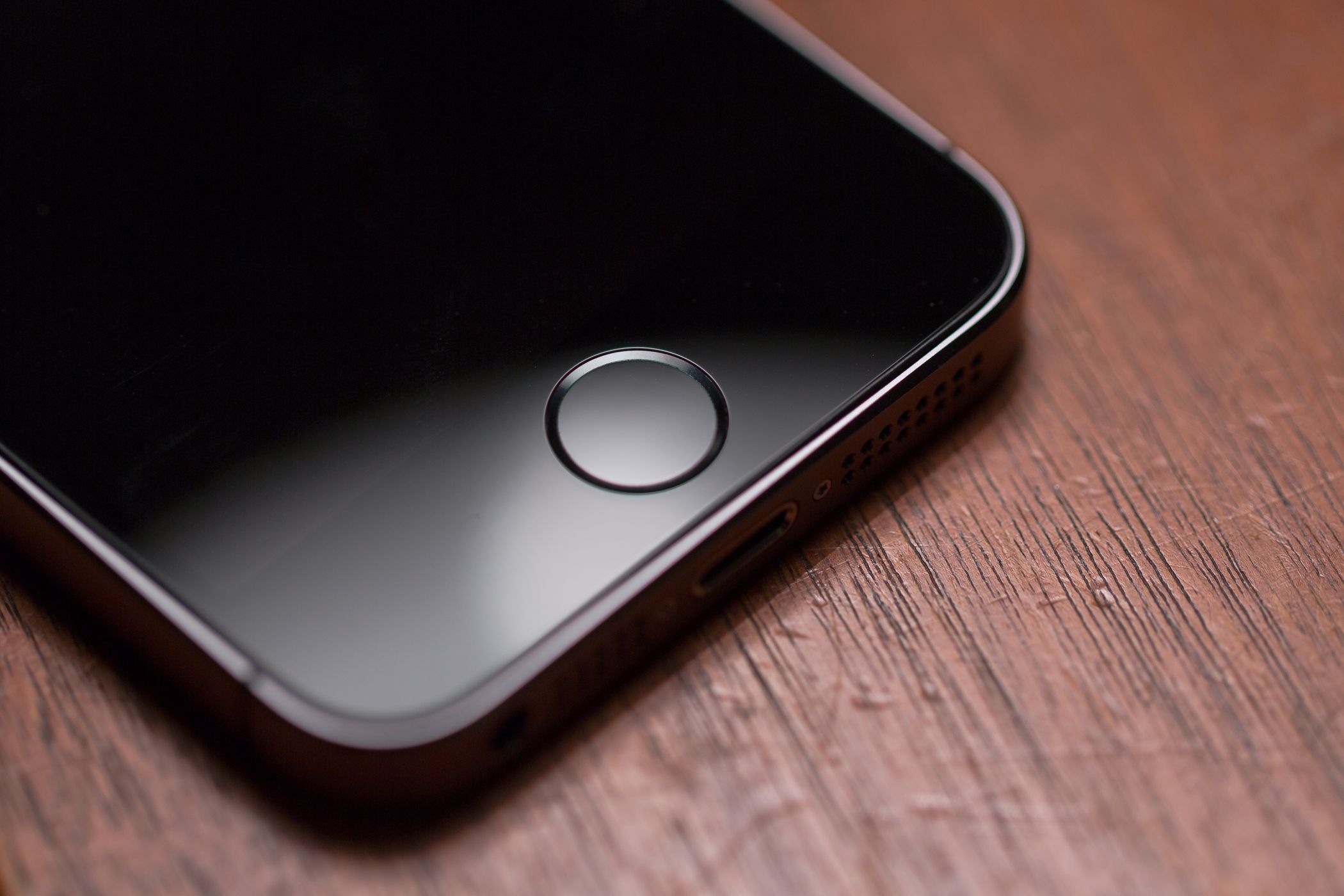 Cropped shot of iPhone 5s showing its home button
