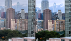 A 5X zoom image captured by the iPhone 15 Pro Max (left) and Huawei P60 Pro (right).