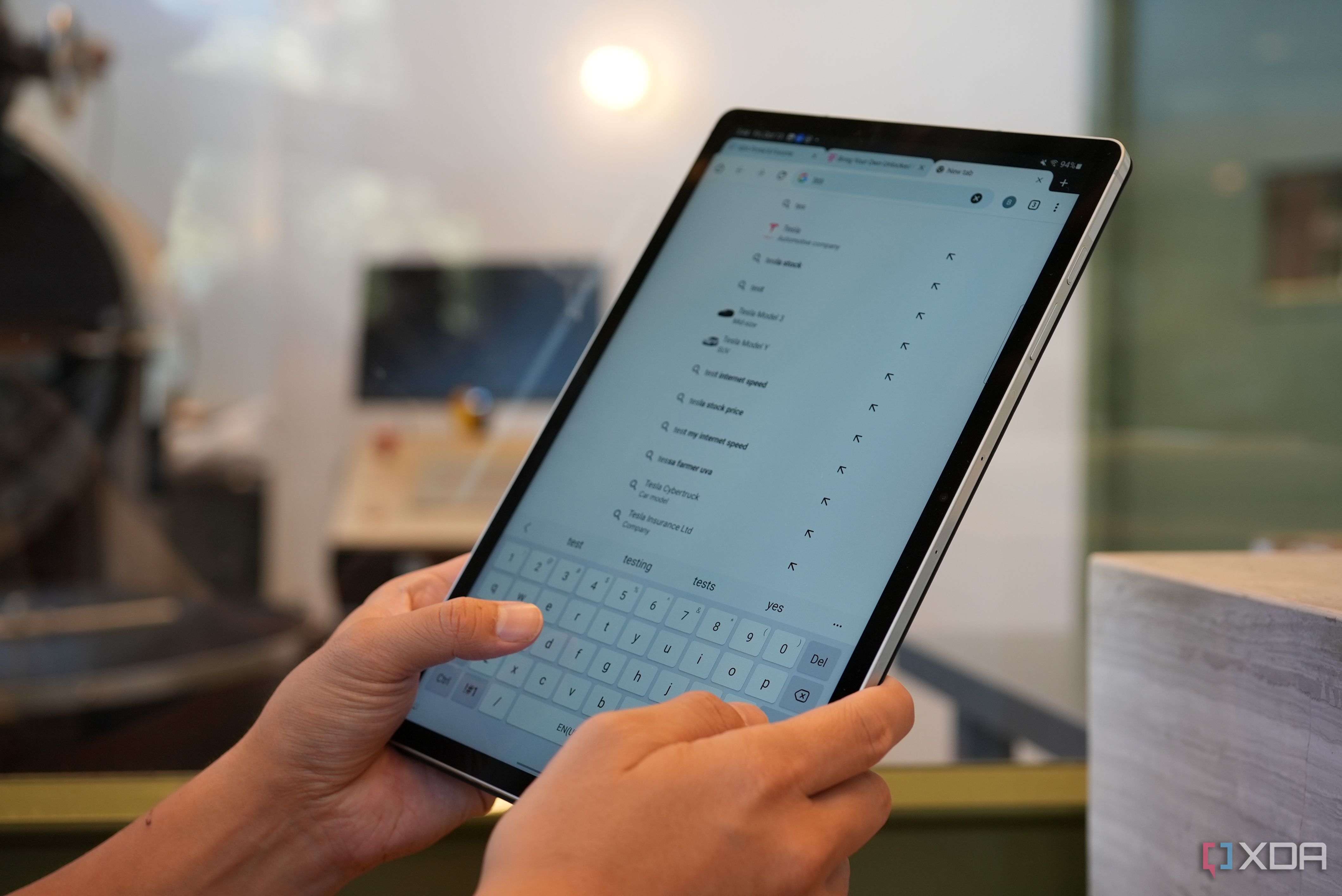 Tab S9 Fe in the hand
