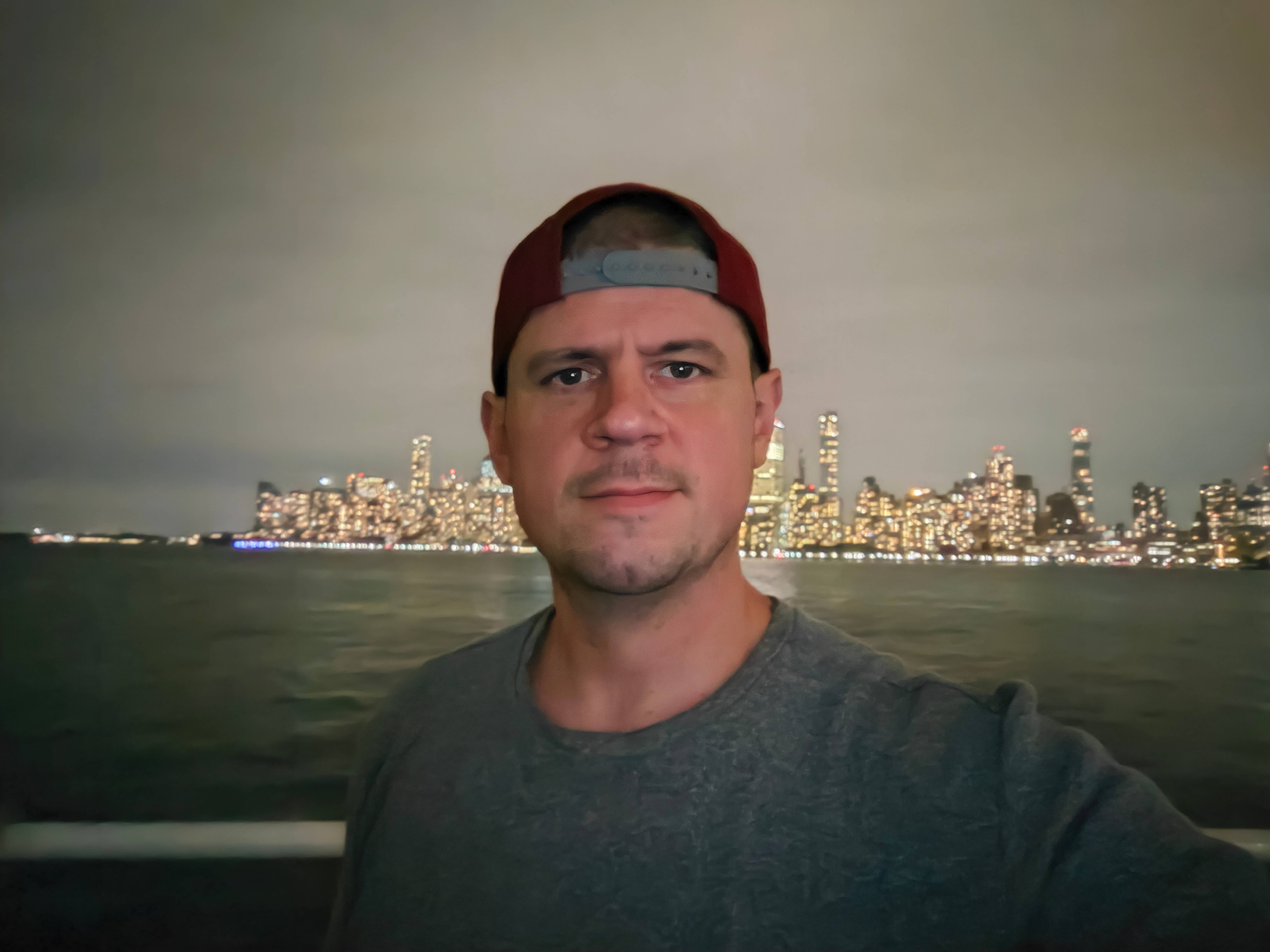 Selfie, main screen
