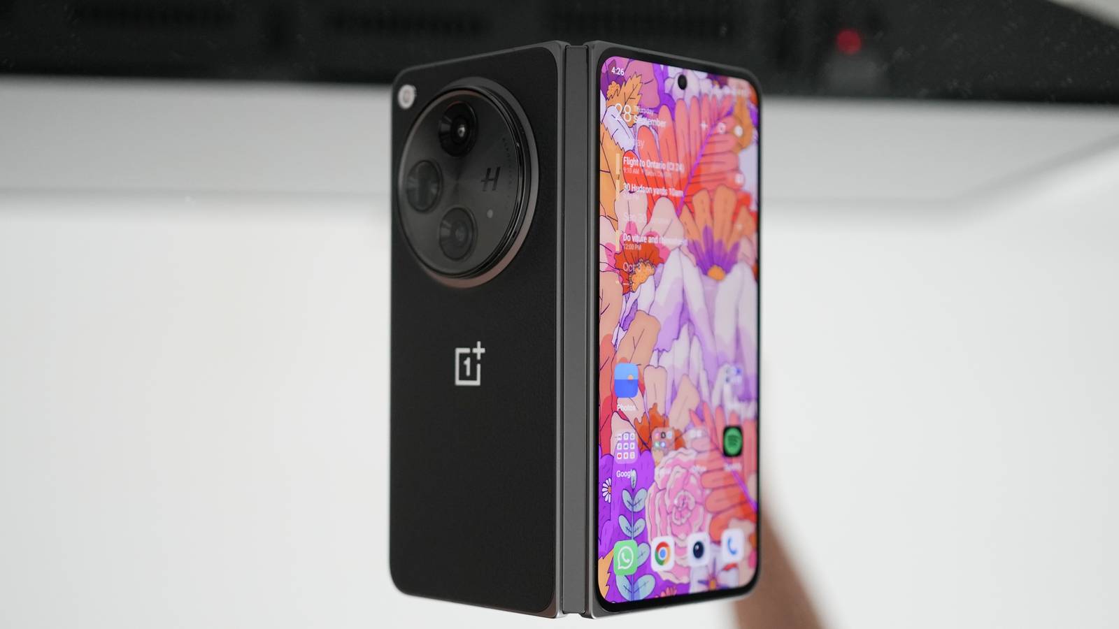 OnePlus Open 2 titanium foldable design