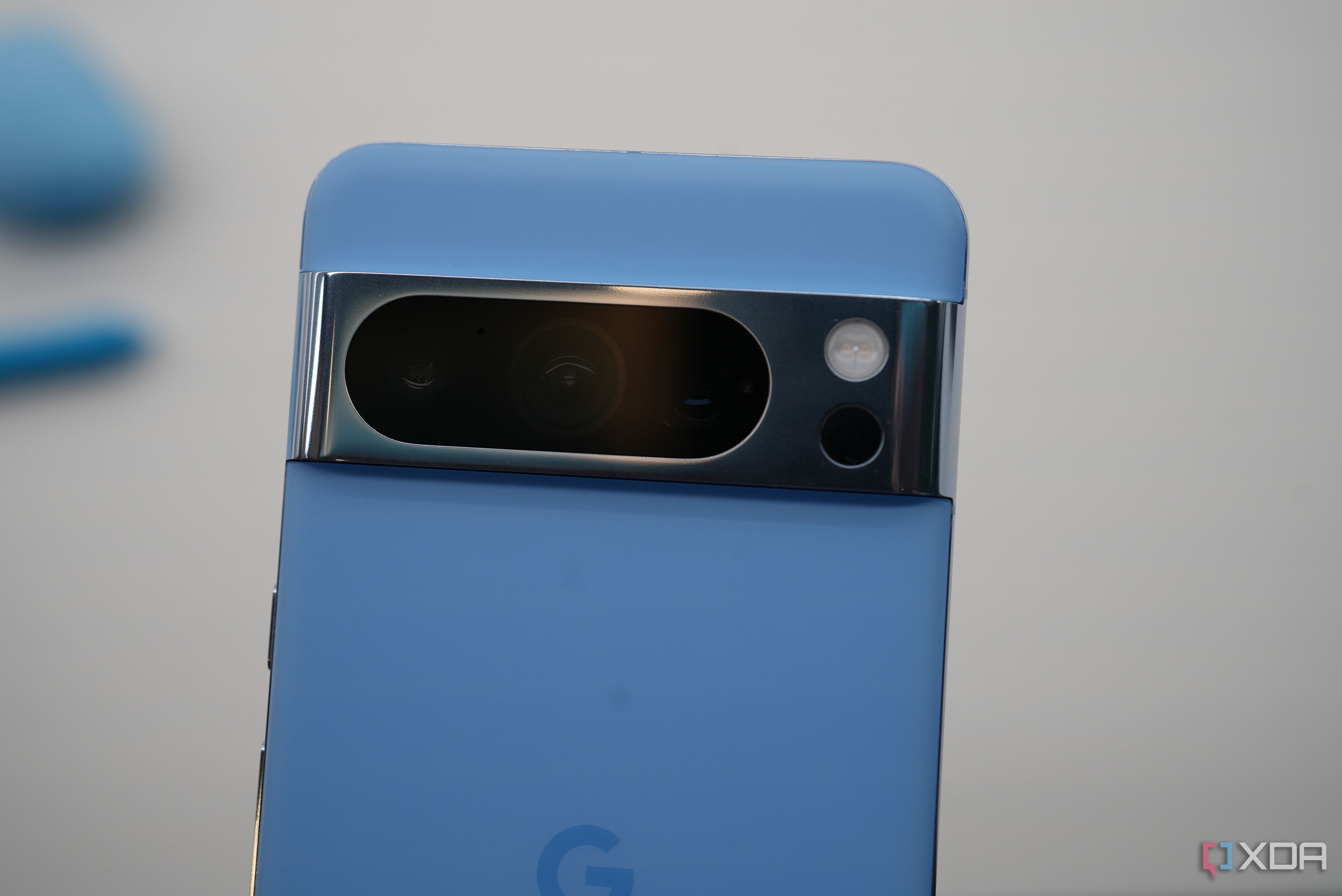 K*A様 Google Pixel 8 Pro 青 Google Pixel 8 Pro: Google AI と最良の Pixel カメラ - Google