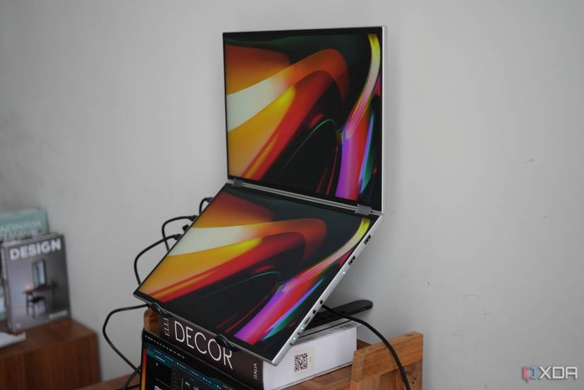 DuoOne portable dual-monitor review: Easy triple-screen setup
