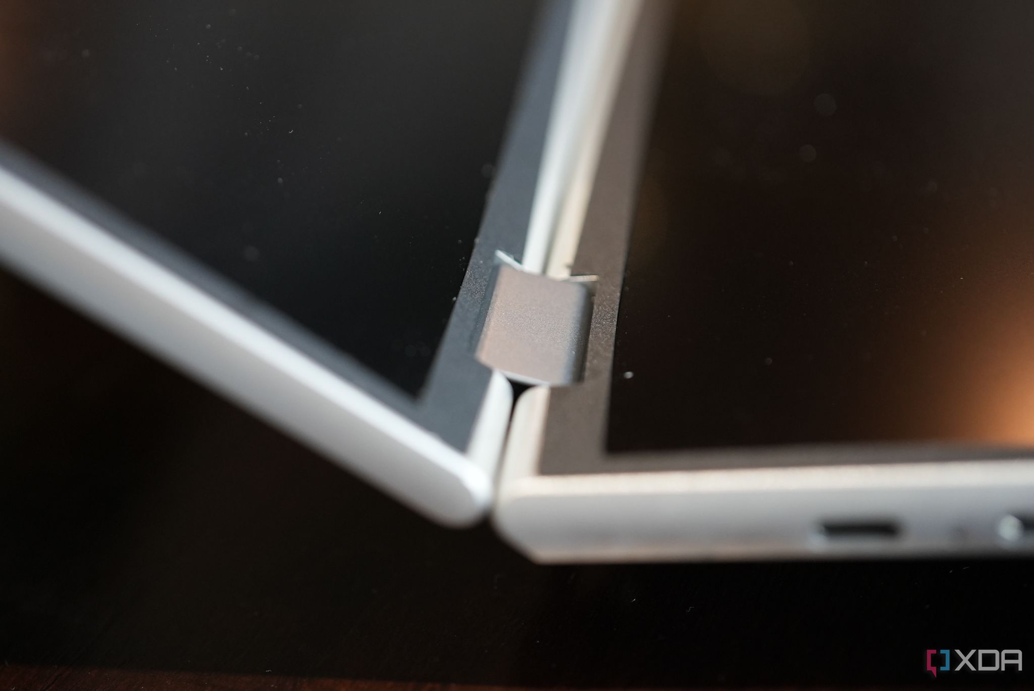 DuoOne portable dual-monitor review: Easy triple-screen setup