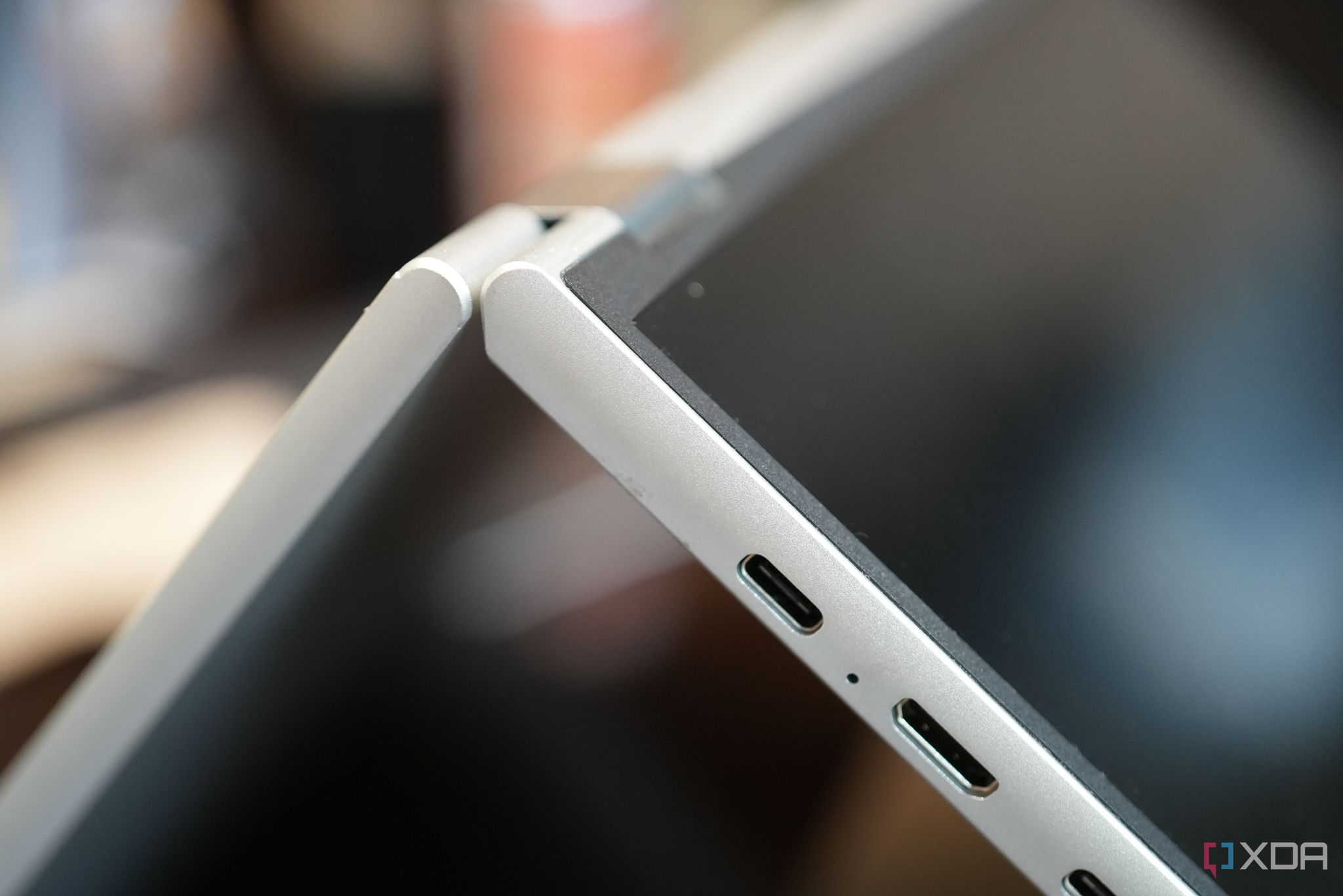 DuoOne portable dual-monitor review: Easy triple-screen setup
