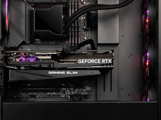 msi-gaming-x-slim-rtx-4070-ti-lifestyle-01