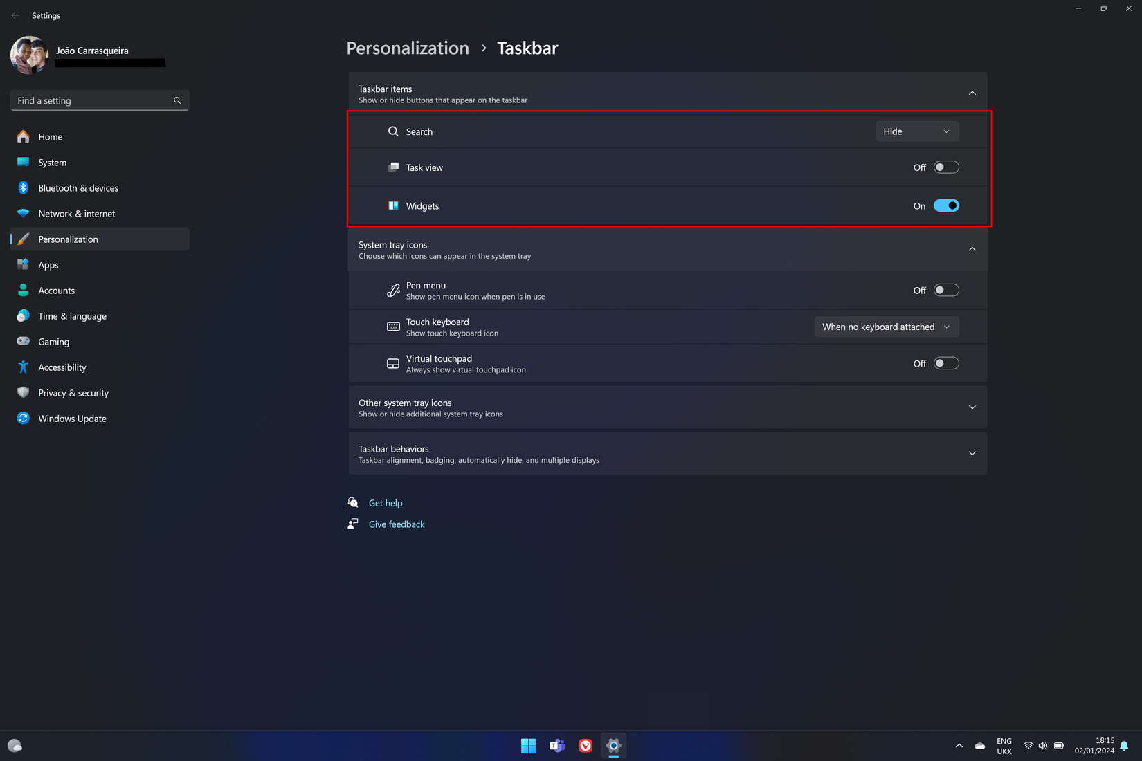 Screenshow of Windows 11 settings with some taskbar icons disabled