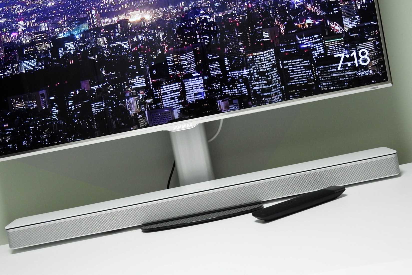 Computer Monitor Sound Bar DisplayPort caught me off guard with the one thing HDMI does better