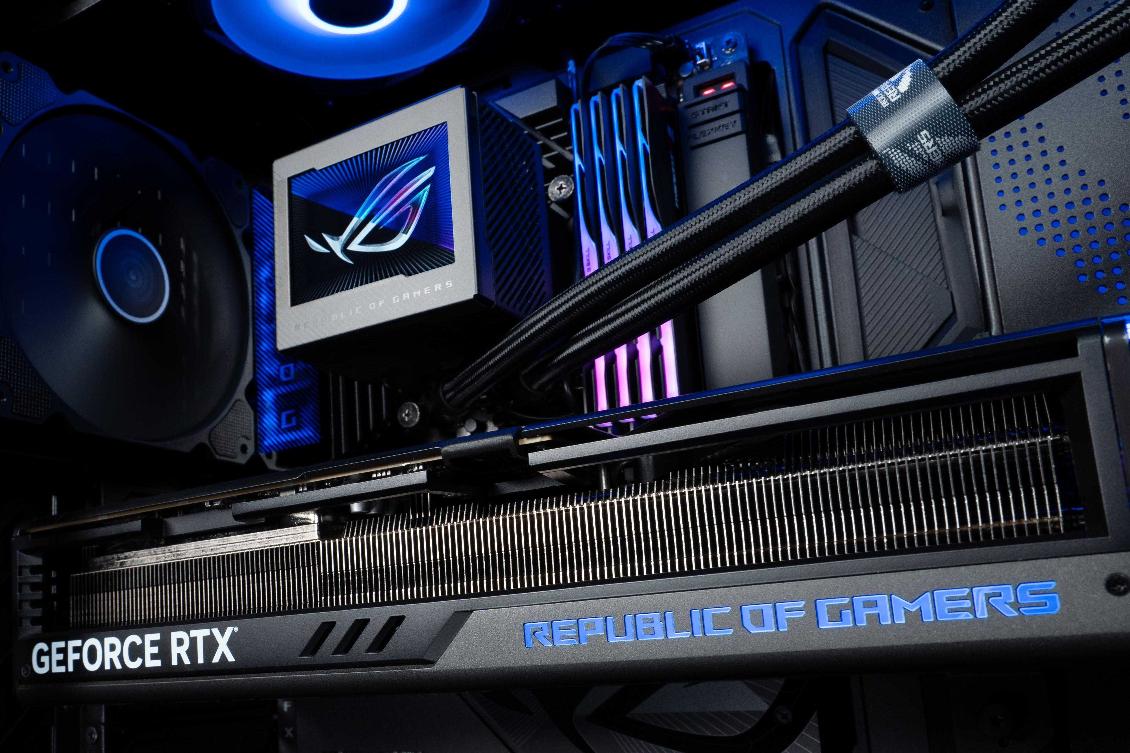 ROG Strix RTX 4090 BTF version