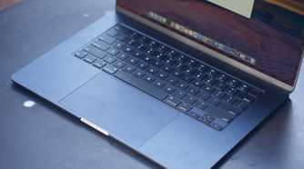Macbook Air M3 2024 keyboard view