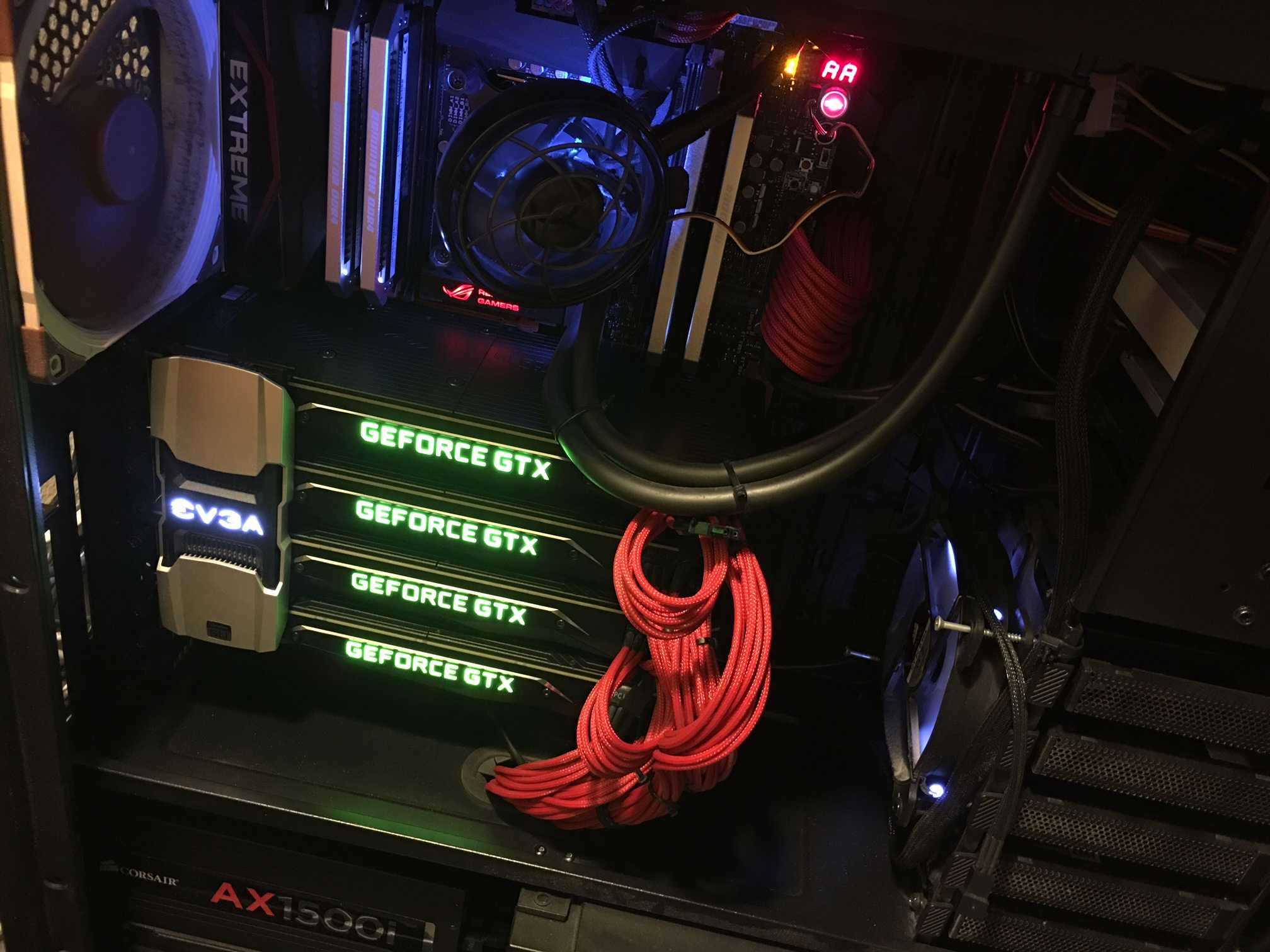 4-way SLI with GTX Titans