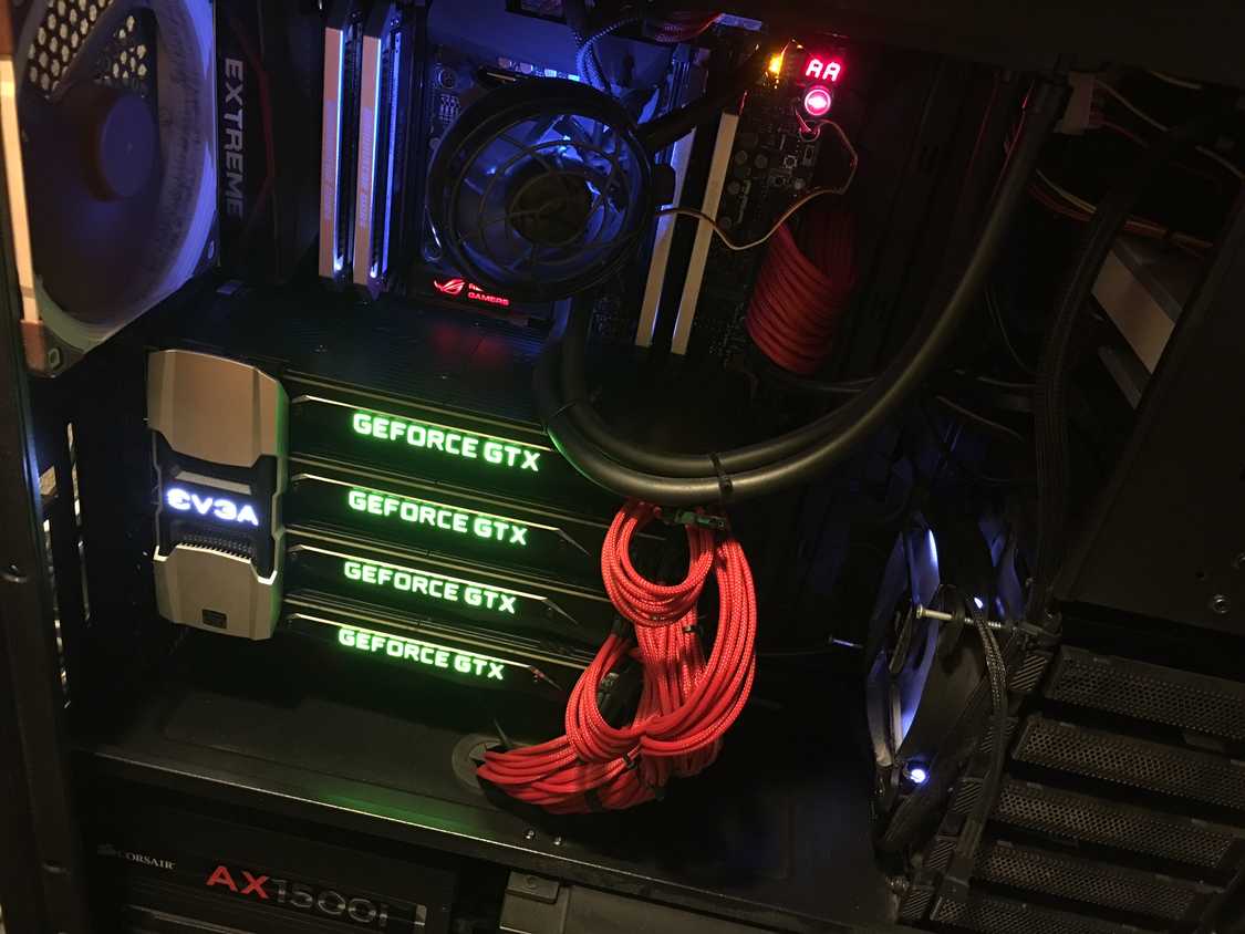 4-way SLI with GTX Titans