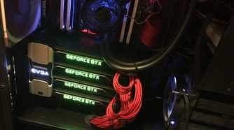 4-way SLI with GTX Titans