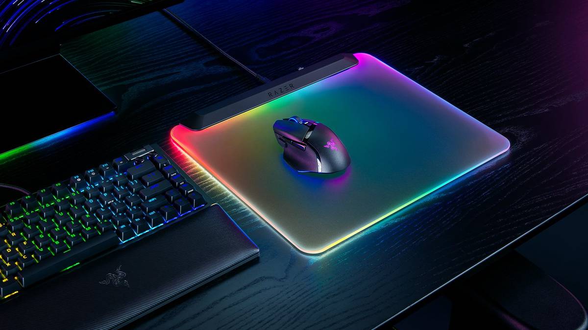 The Firefly V2 Pro is the latest mousepad from Razer that packs awesome ...