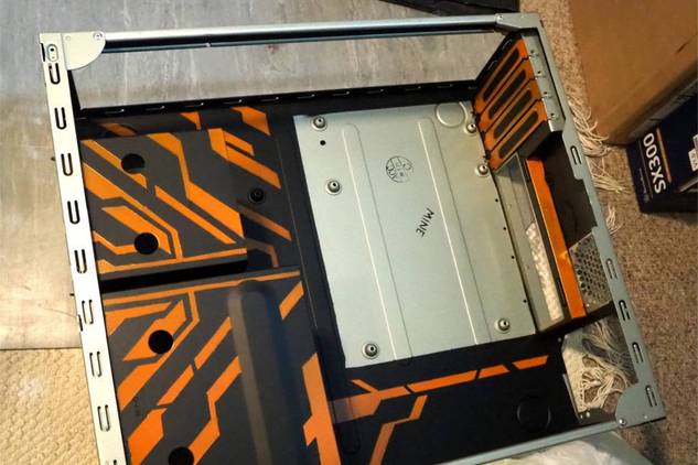 Sleeper PC case paint job