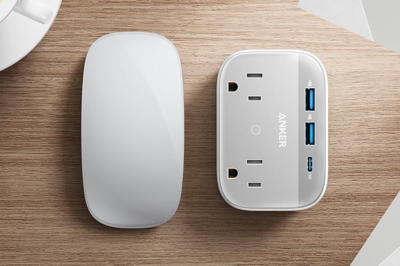 Anker Portable Outlet Extender With 2 AC Outlets & 30W USB-C (Foldable Plug, White)