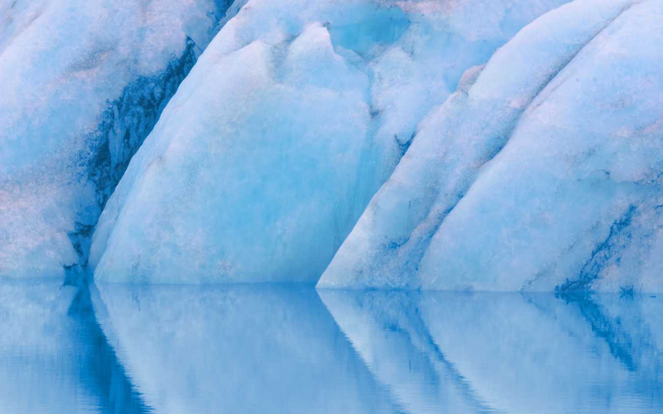 A black of ice on water