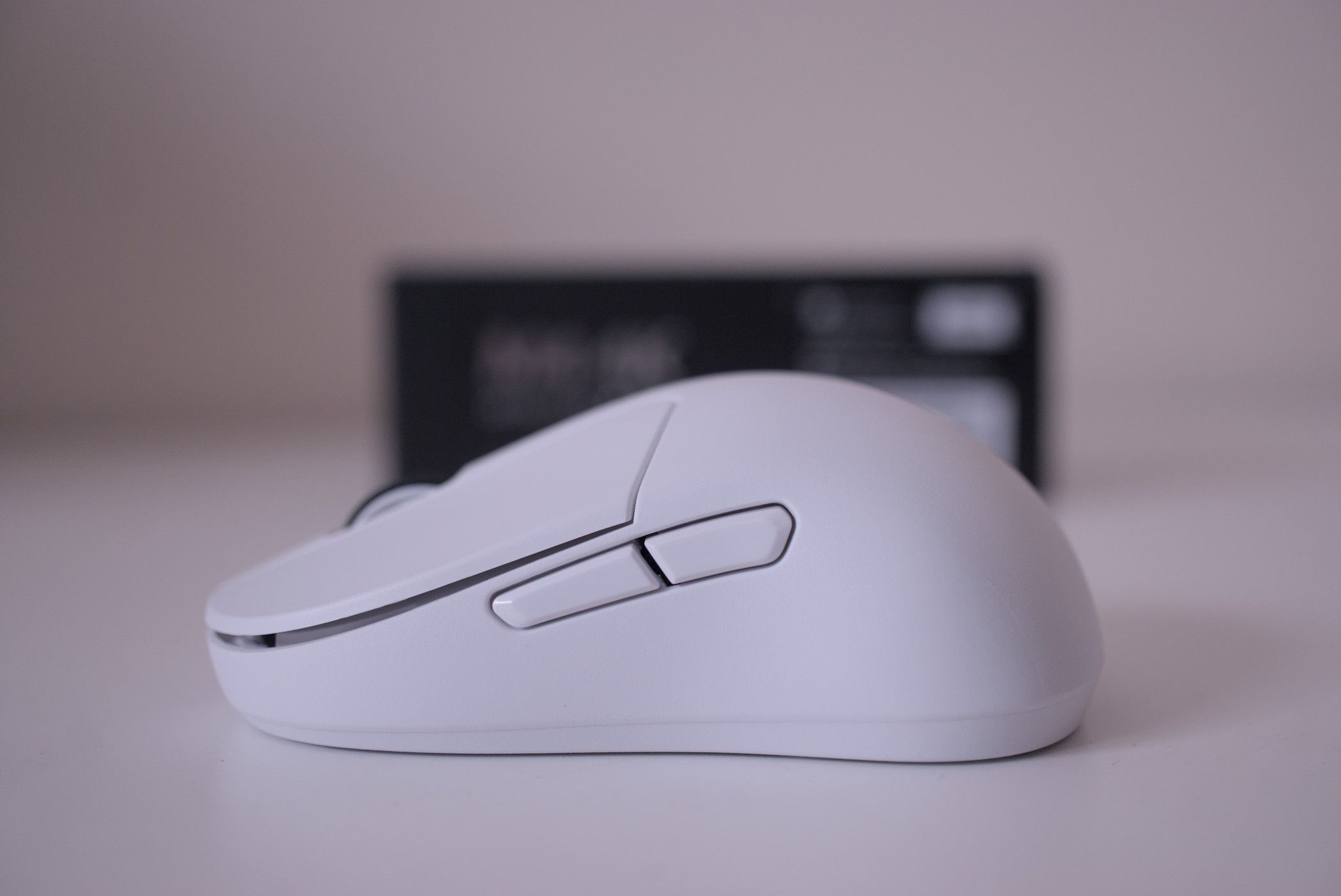 Keychron M4 4K review: Small, lightweight, and good for gaming