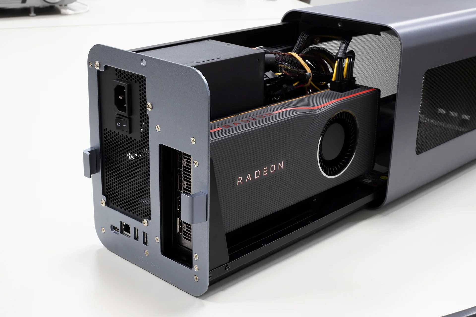 A Mantiz Saturn eGPU enclosure with an AMD Radeon GPU installed