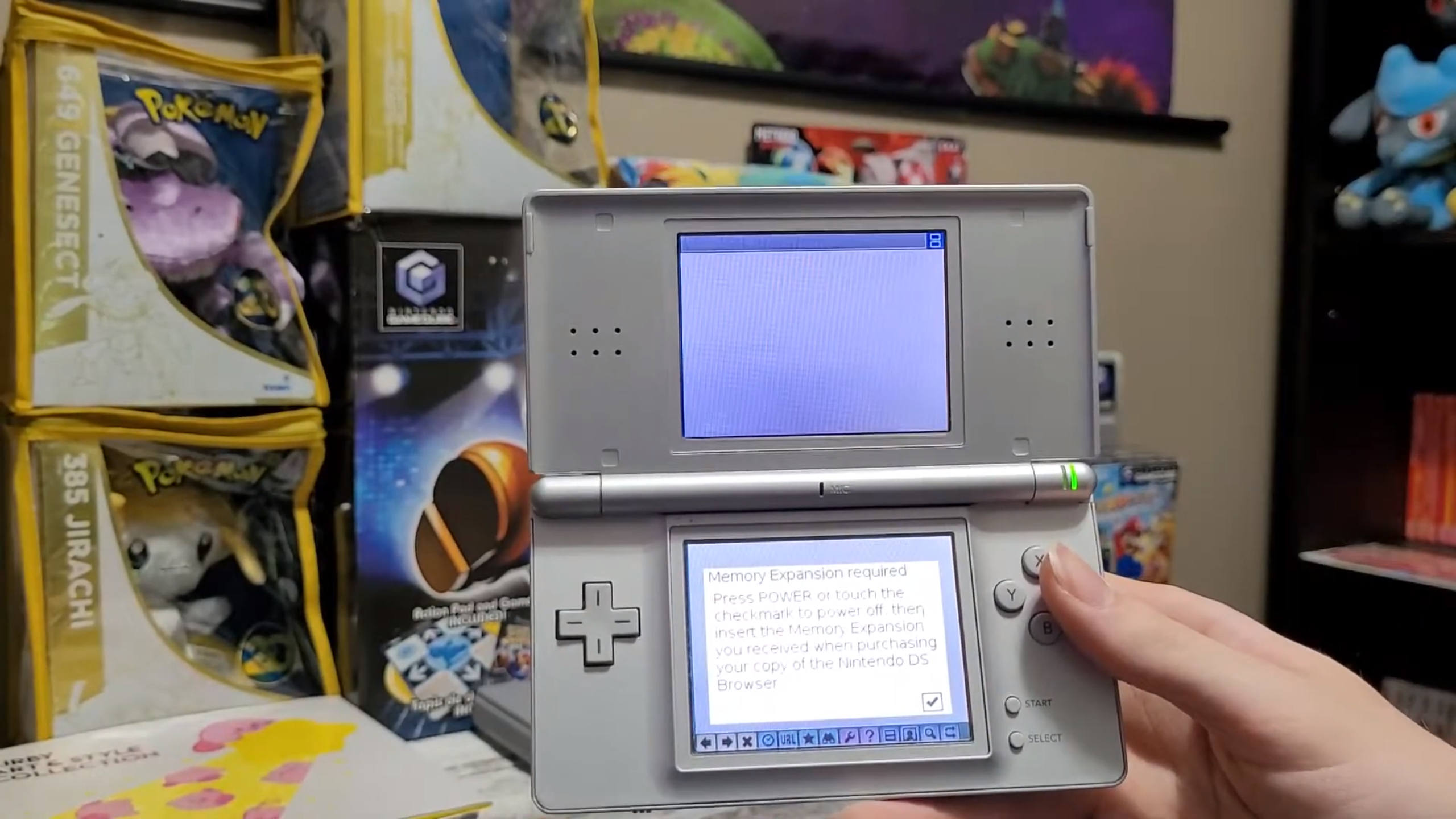 Nintendo DS Browser displaying an error message due to the lack of the memory expansion