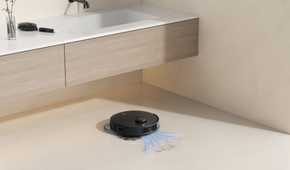 Deebot T30S cleaning floors with ZeroTangle technology