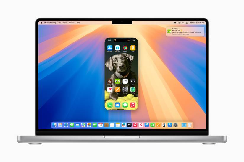 Apple-WWDC24-macOS-Sequoia-iPhone-Mirroring-240610_big.jpg.medium_2x