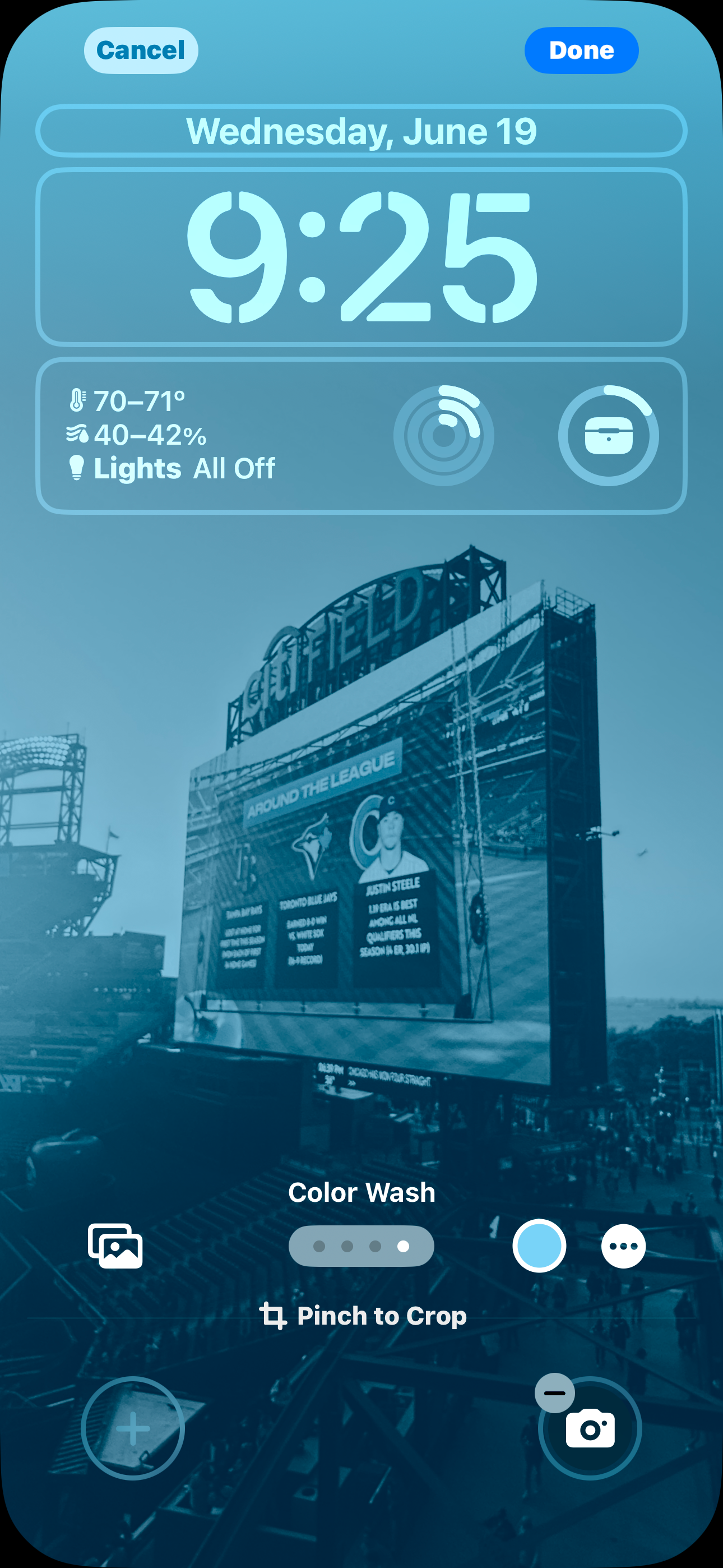 iOS 18 lock screen color wash