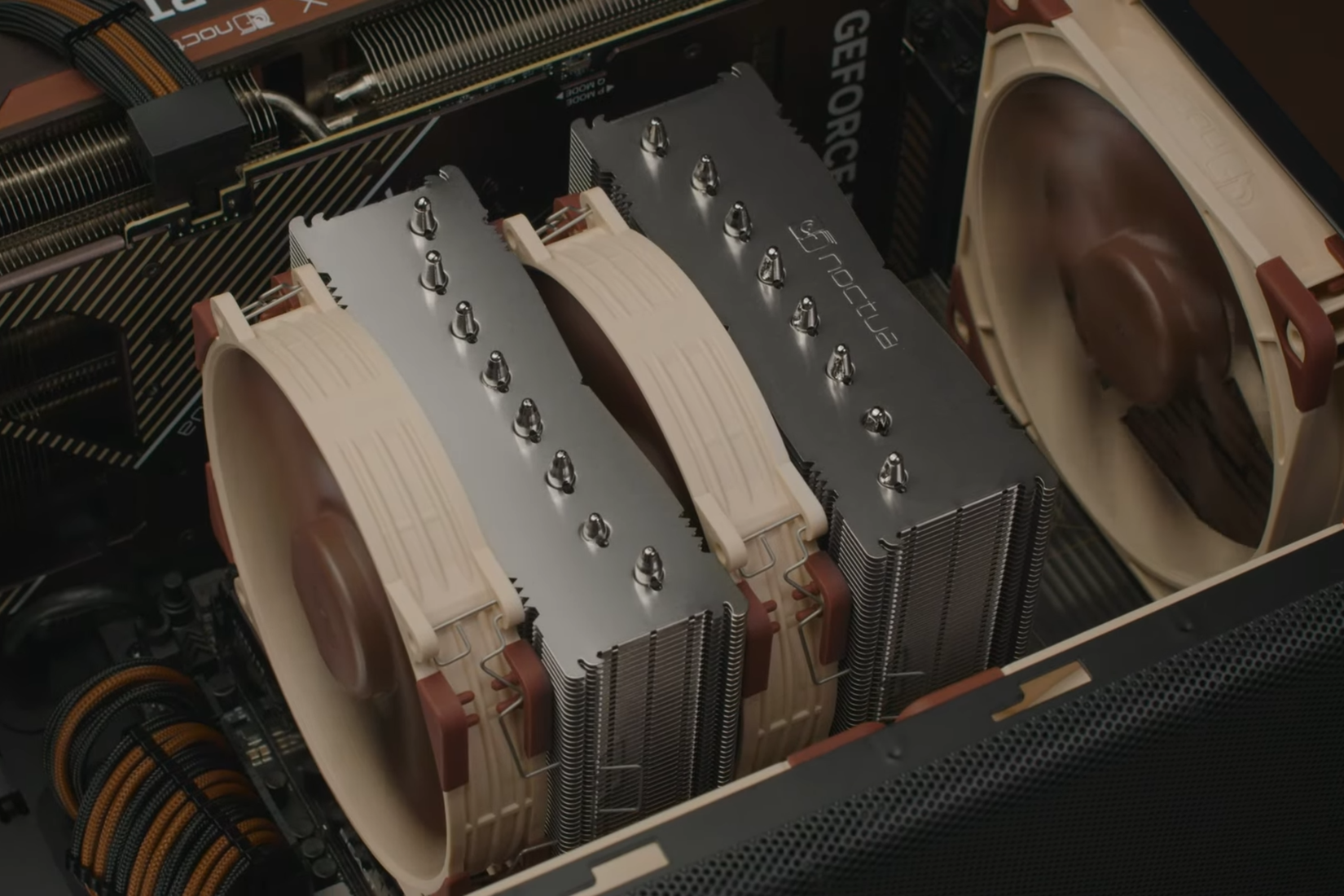Noctua NH-D15 G2 mounted on board