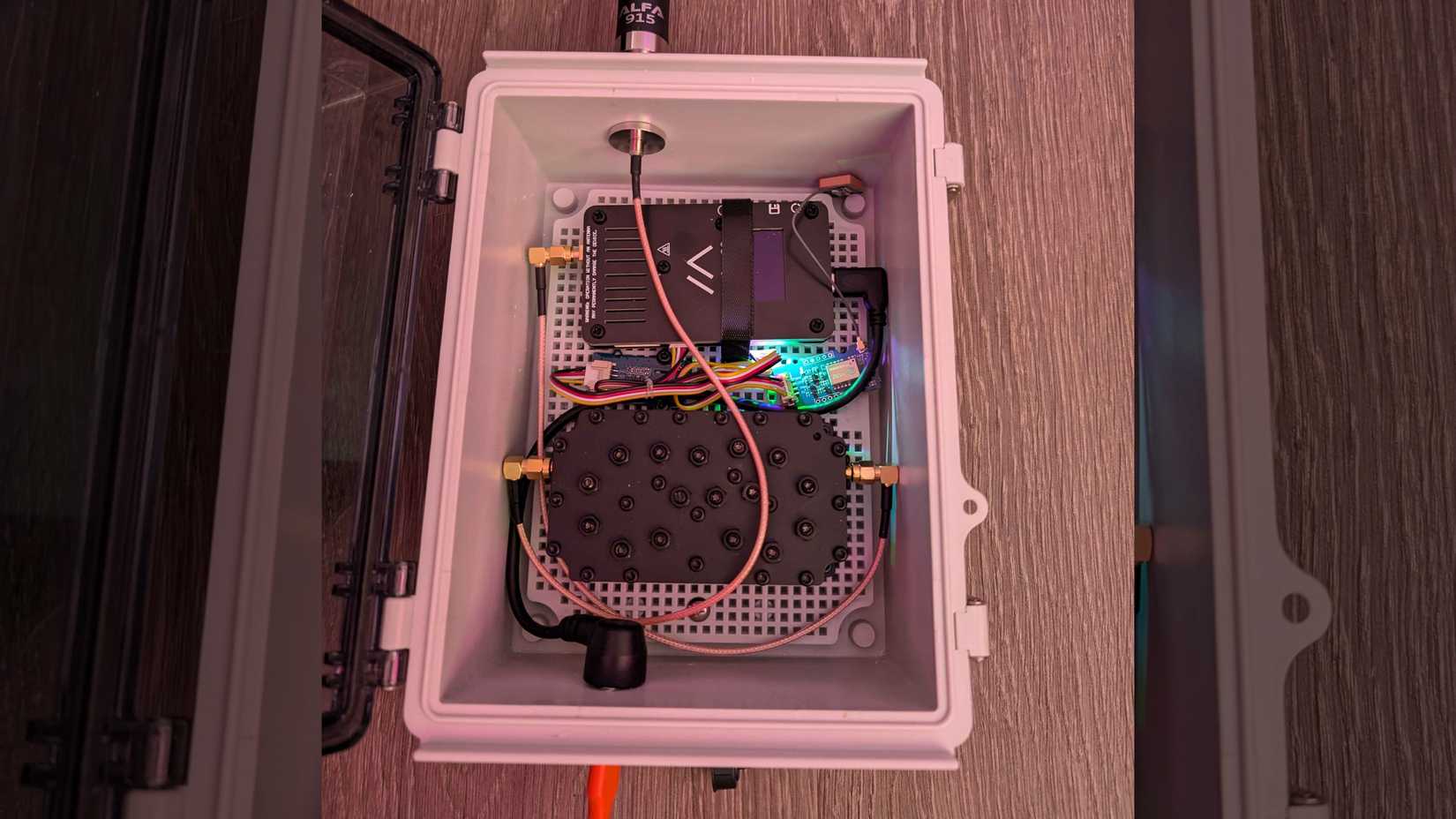 Why I never stress about cell signal with a Meshtastic off-grid radio