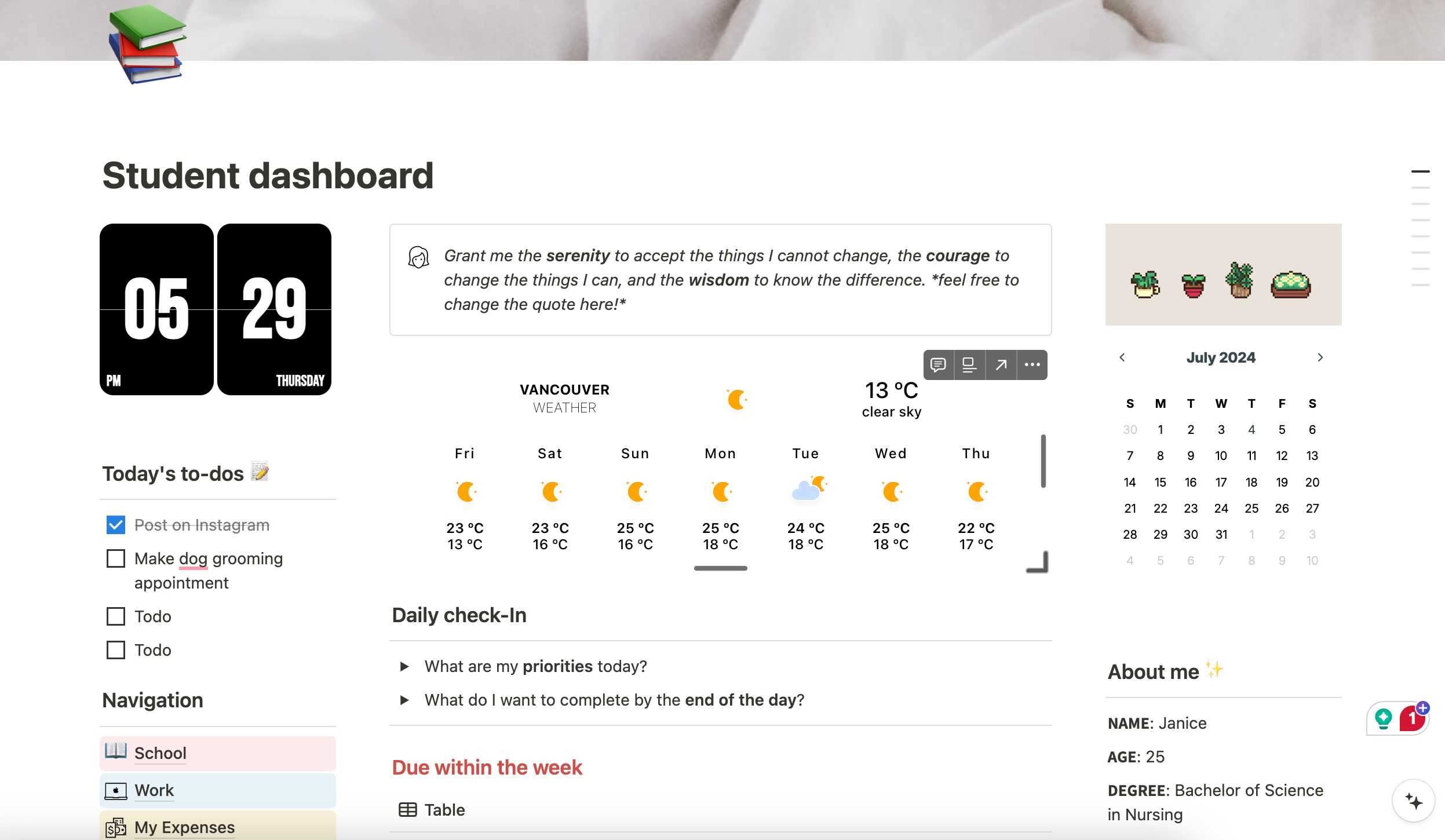 Student dashboard with widgets in Notion
